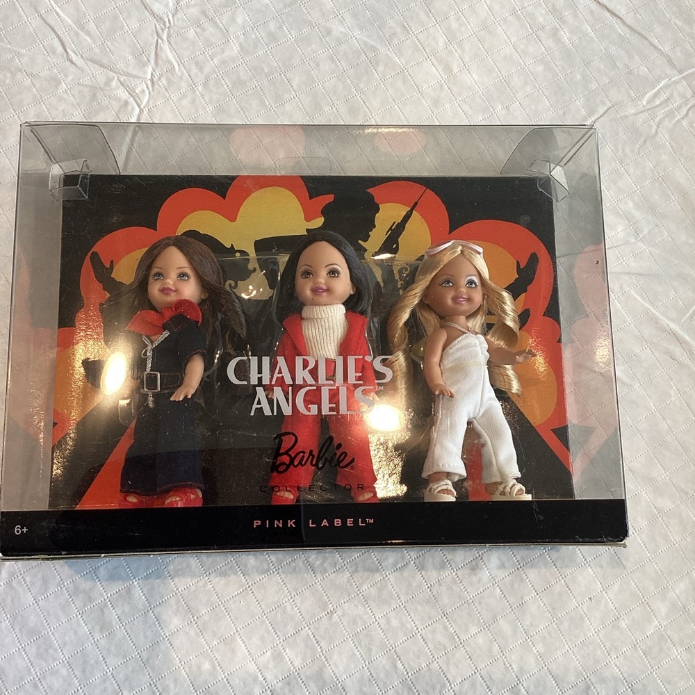 Barbie Collector’s Kelly Doll Charlie’s Angels Kelly Dolls Pink Label NIB NEW